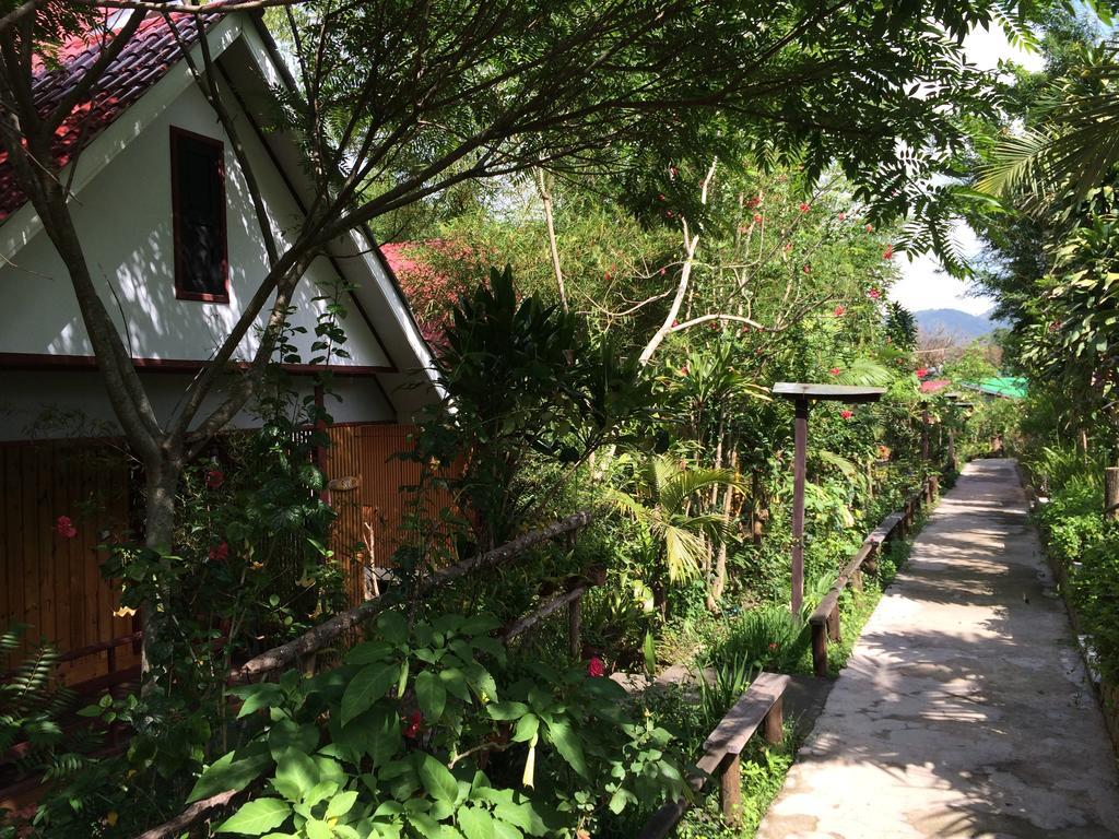 Nature Land Hotel กาลอว์ ภายนอก รูปภาพ